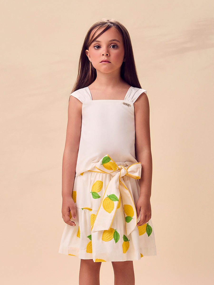 lbcor:OFF/AMARELO:019f55d6-19d4-7941-adc5-dae25272ec85.jpg