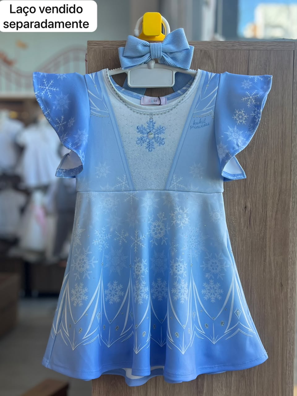 lbcor:AZUL:019f7ad9-4d62-7633-9a2f-ab75b2e4982d.jpg