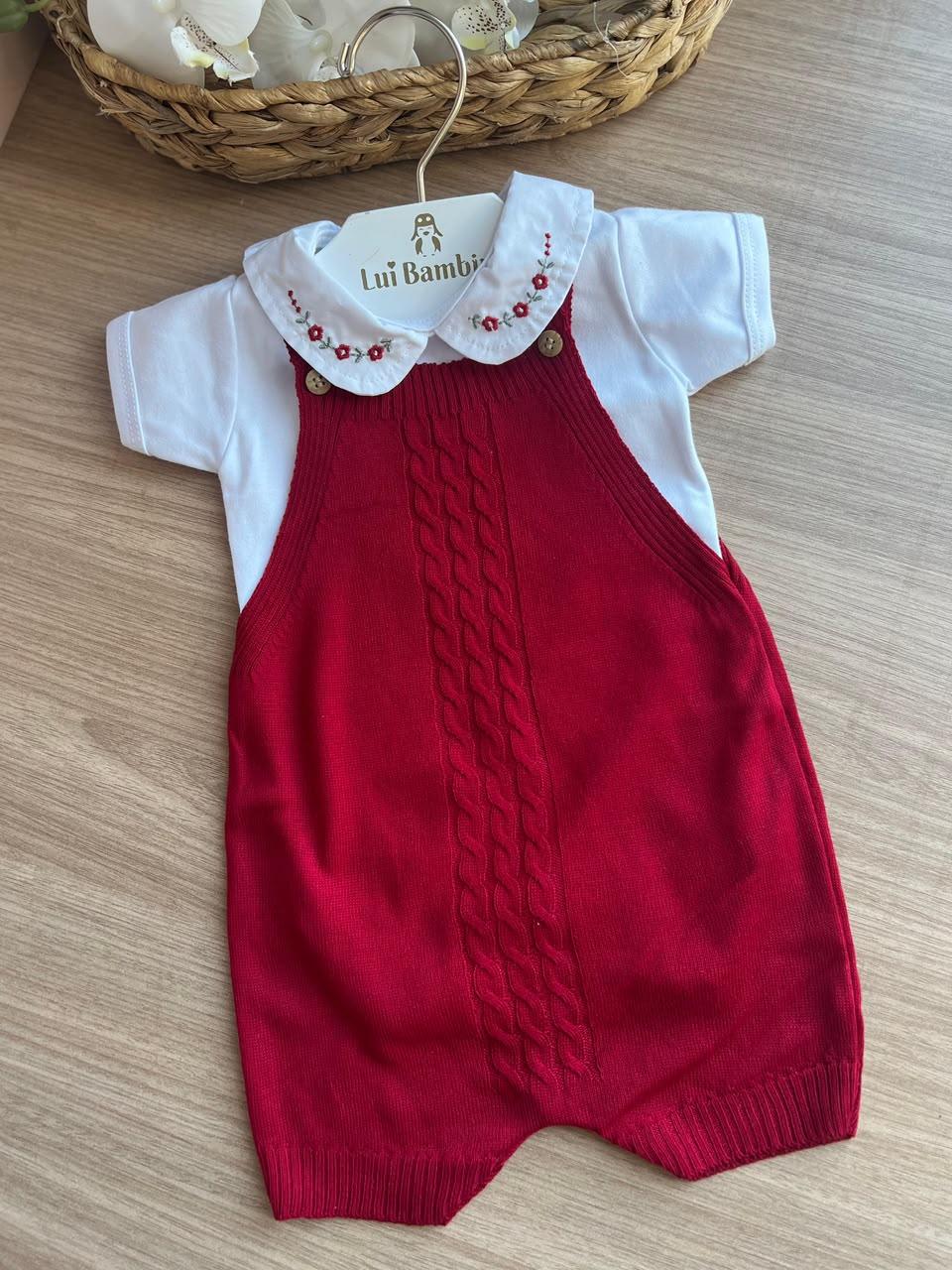 lbcor:VERMELHO/BRANCO:019f80ff-73f1-7121-bfb0-d7fbe6644af2.jpg