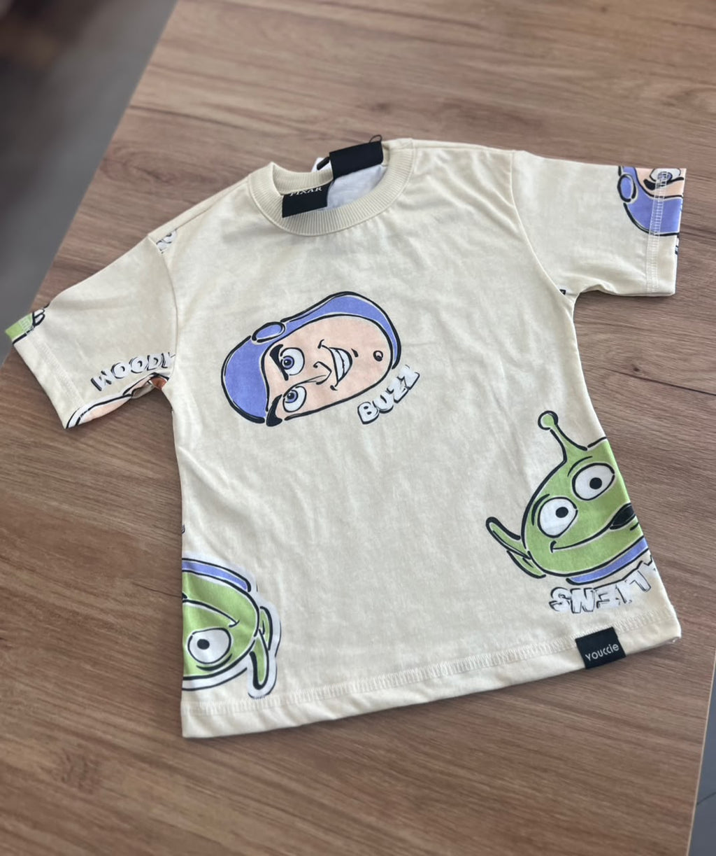 lbcor:Bege:019fa326-70ab-7fb2-b299-797ee2db2e37.jpg