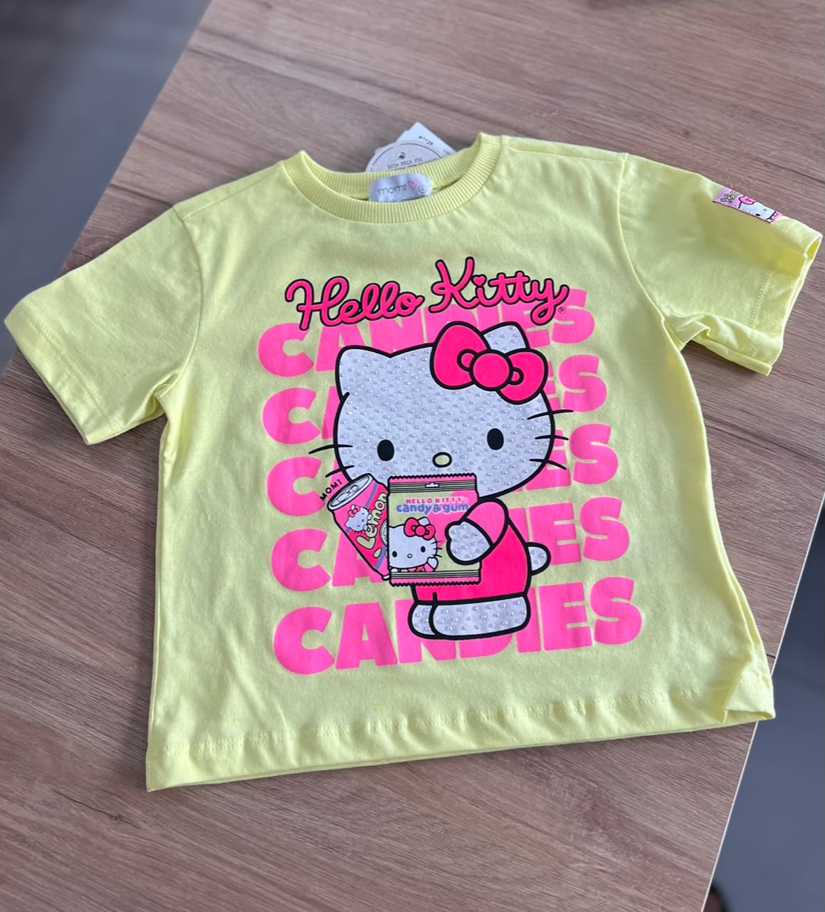 lbcor:VERDE NEON:019fa327-dda4-79d1-a7cd-caf344e0aca8.jpg
