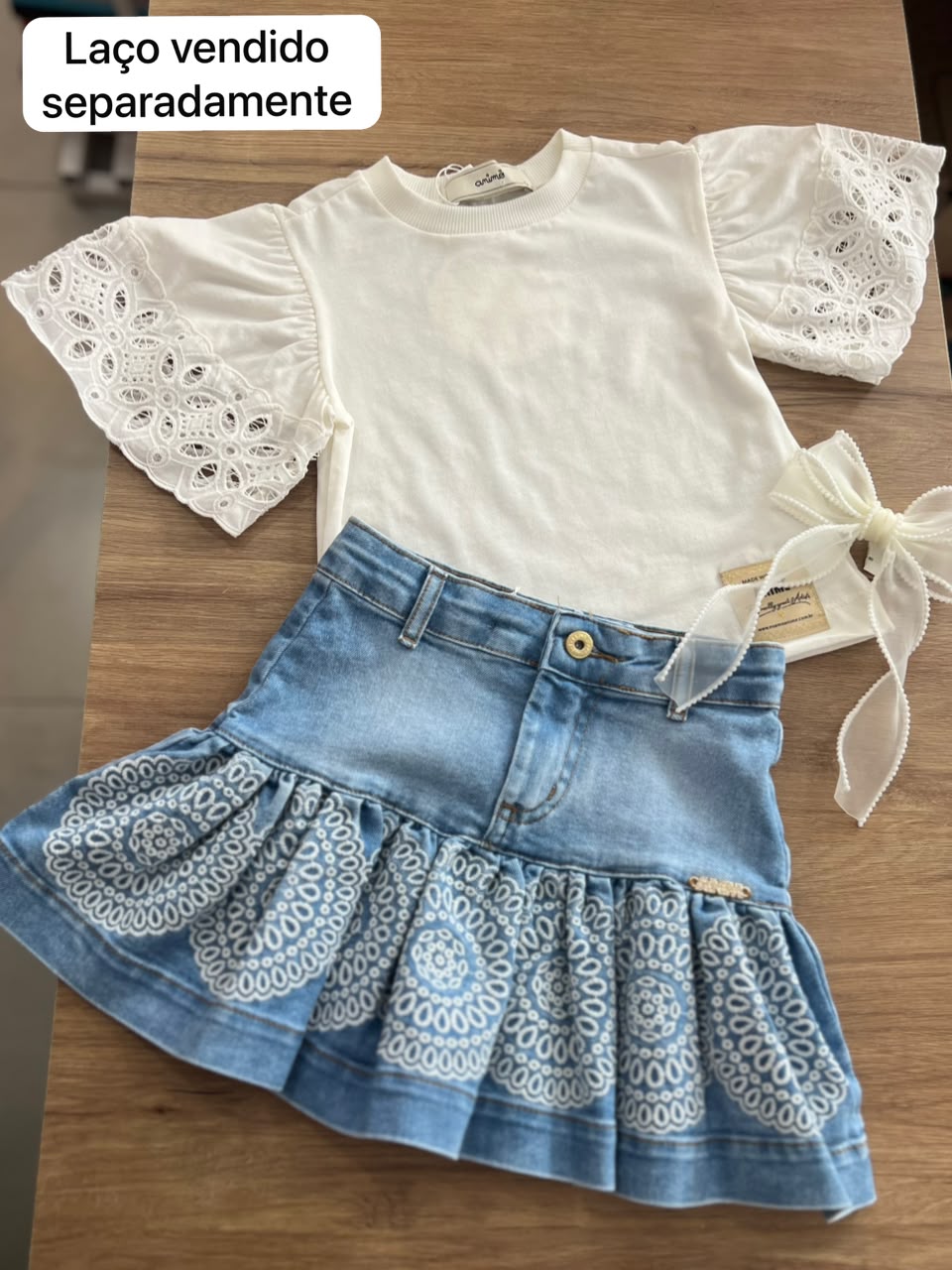 lbcor:OFF/JEANS:019fc33a-b2be-7cf3-adfa-339307df59f4.jpg