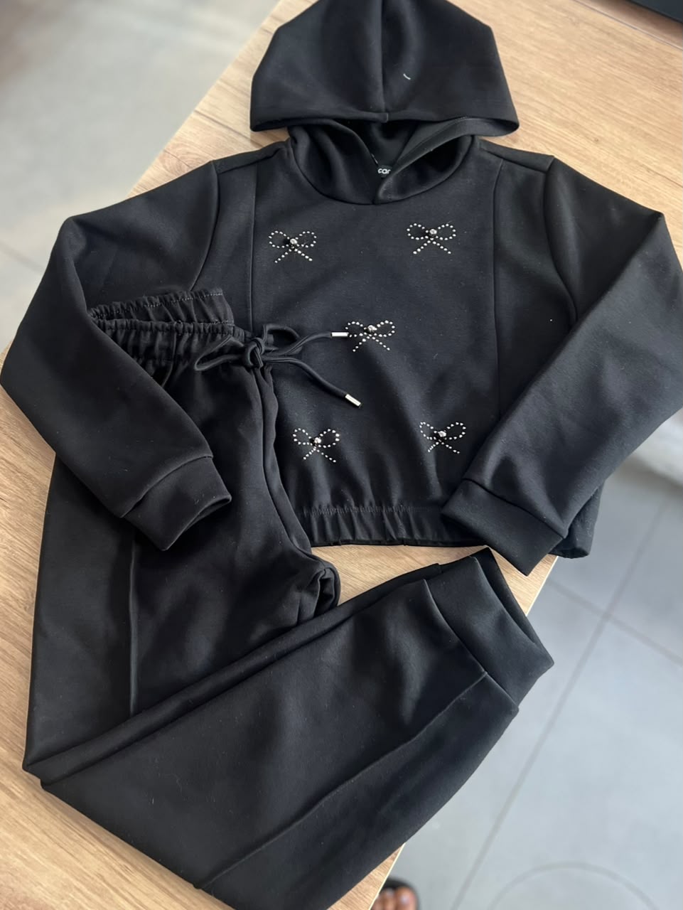 lbcor:Preto:019fc351-f4d9-7b40-ba96-b793670a67d8.jpg