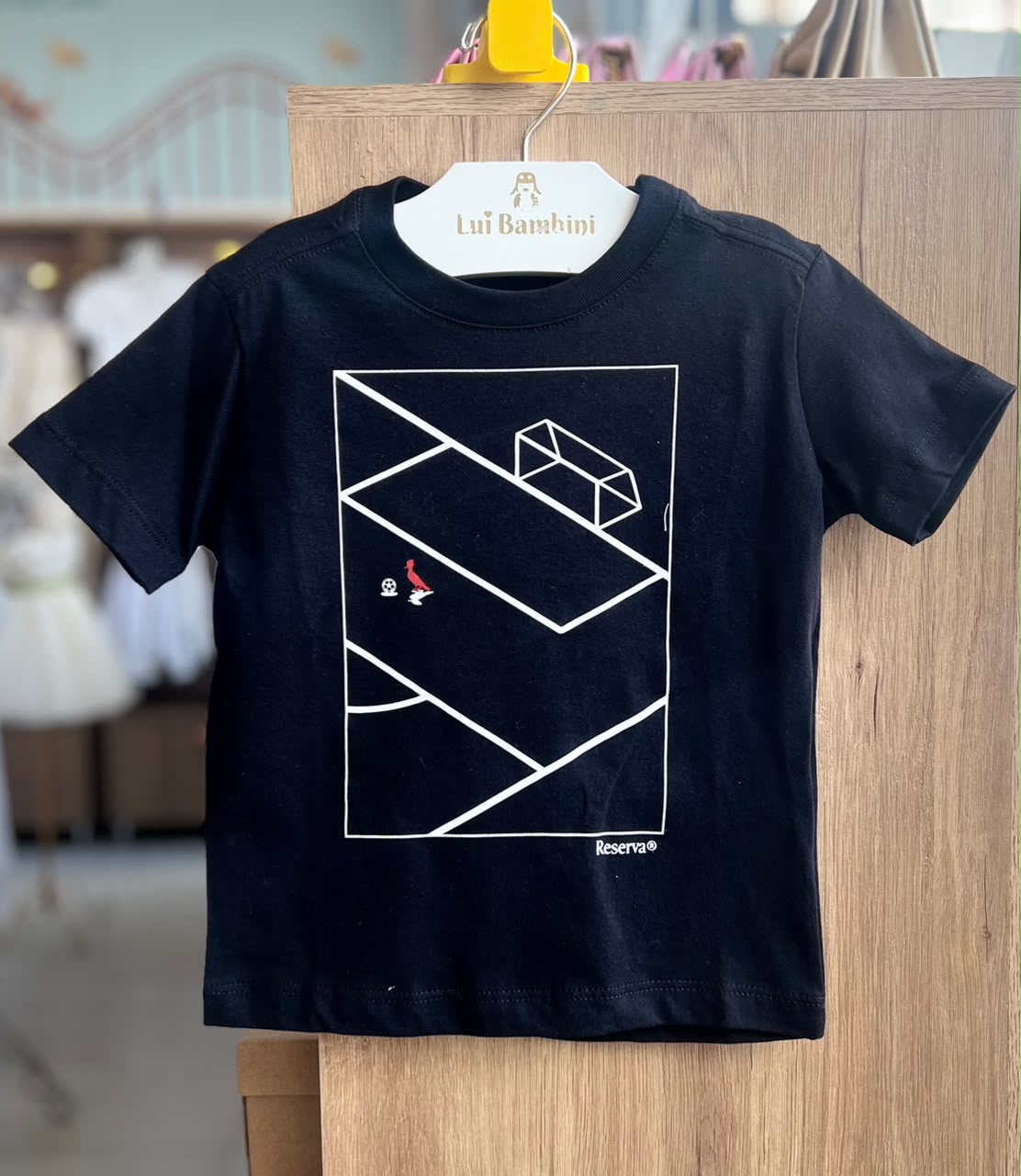 lbcor:Preto:019fd2dd-dbba-7501-b776-f9351524fd88.jpg