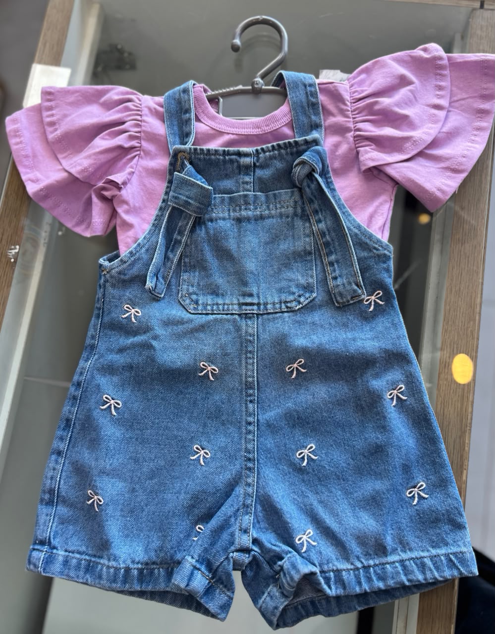lbcor:LILÁS/JEANS:019ff1d4-fb64-7a00-9000-846740705716.jpg