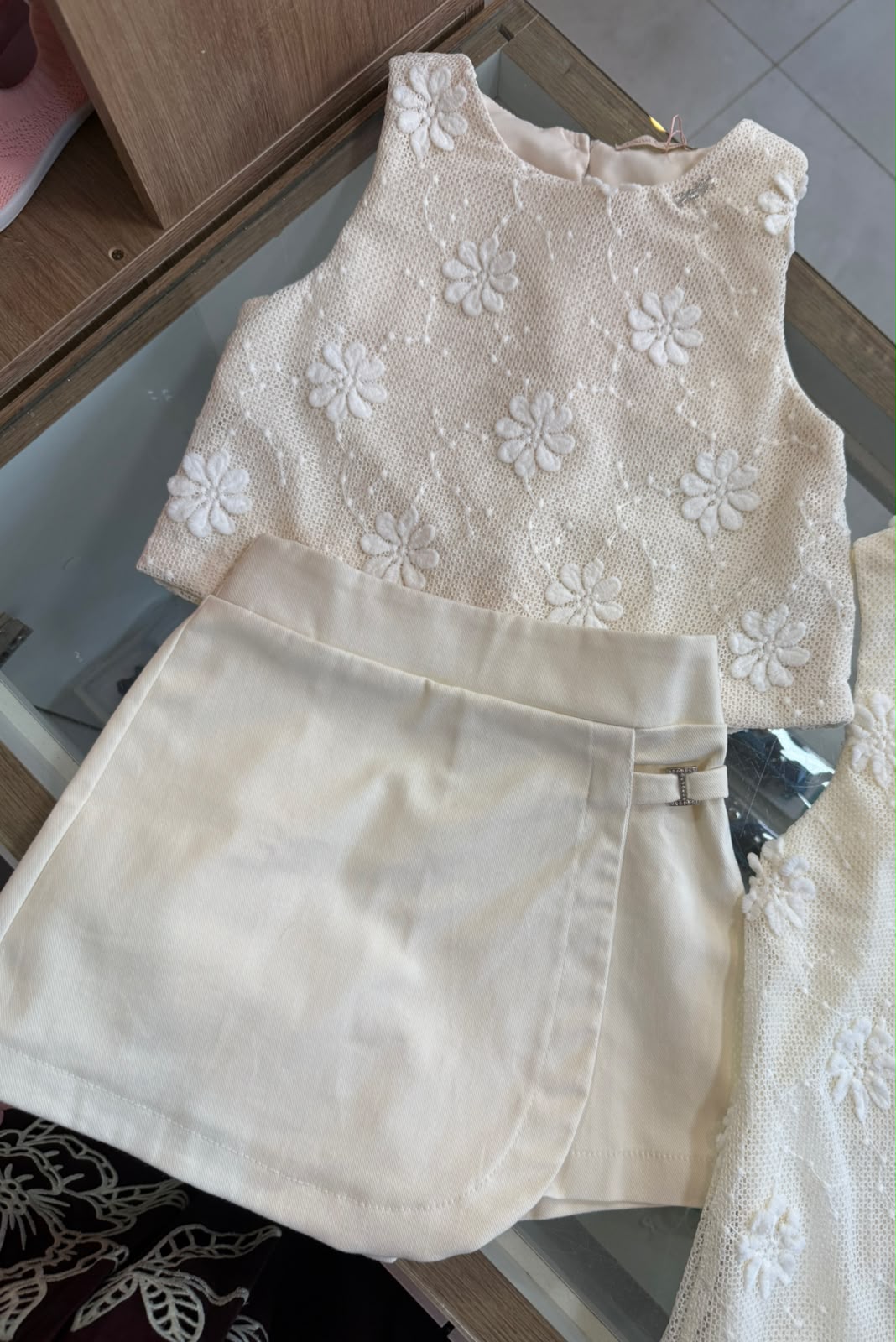 lbcor:CREME:019ff1d8-af71-7762-9088-f36b3ba0c337.jpg