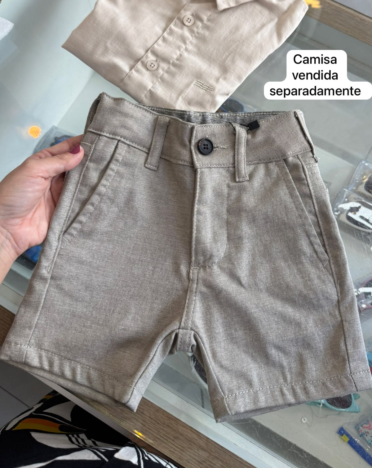 lbcor:BEGE ESCURO:01a00062-ca13-7c21-b587-87db3fae5be8.jpg