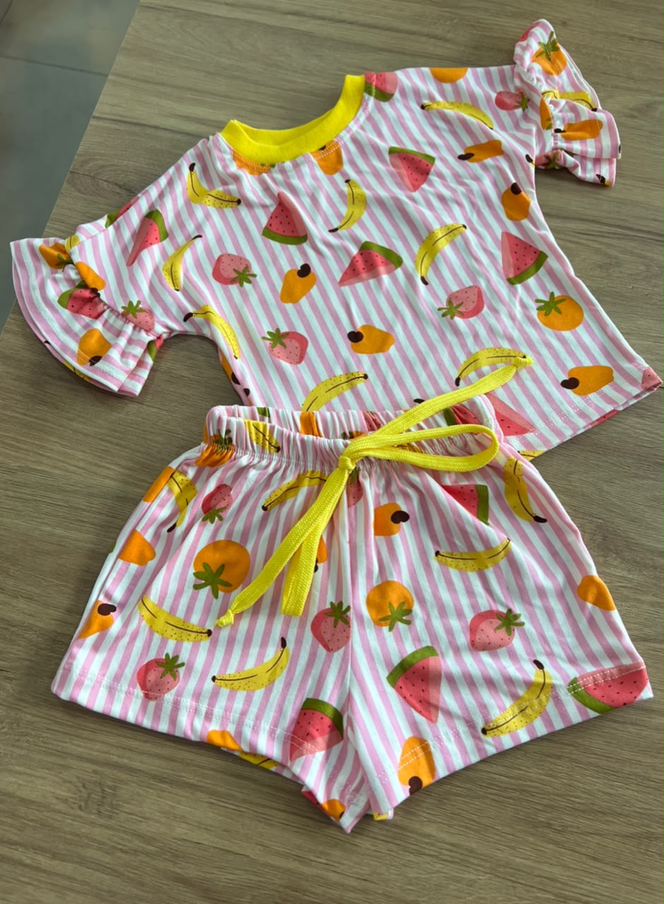 lbcor:ROSA/AMARELO:01a01ee8-a10a-7691-966e-2aaa31cb9a29.jpg