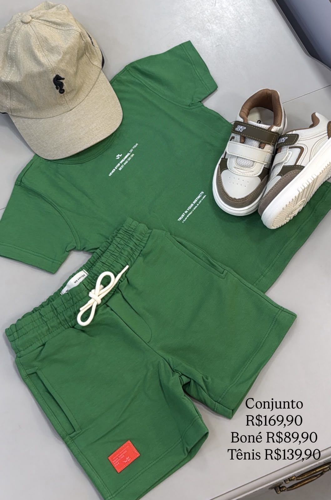 lbcor:Verde:01a0394b-870e-78c0-911d-cbb2d2d37374.jpg