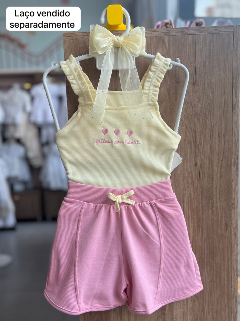 lbcor:AMARELO/ROSA:01a03f87-db88-7831-ae80-ce387f354aee.jpg