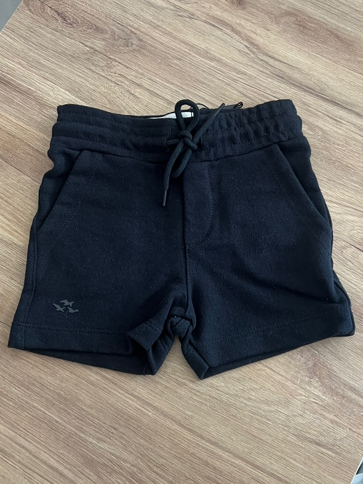 lbcor:Preto:01a043ac-0d2a-7aa3-9b5f-44e89e91da1f.jpg