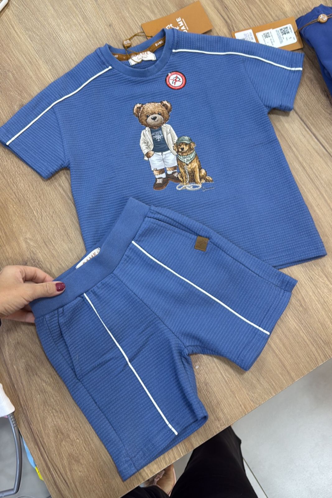 vitrinecor:AZUL:01a061cc-17fb-7892-b221-dee37c74ed11.jpg