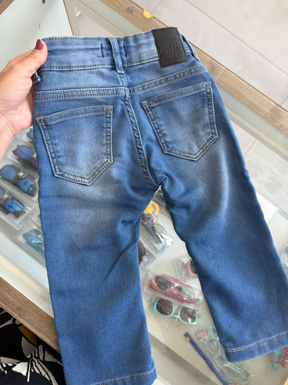 lbcor:JEANS:01a06948-e478-78d0-8448-73cfcac08ffc.jpg