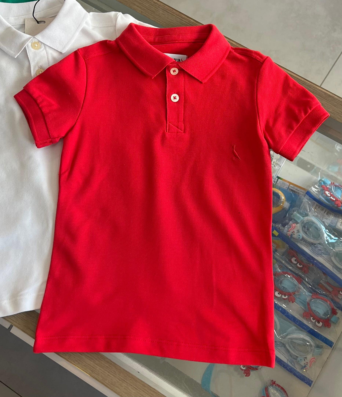 lbcor:Vermelho:01a08cd7-c566-7cc1-bd99-b430bfab35c5.jpg