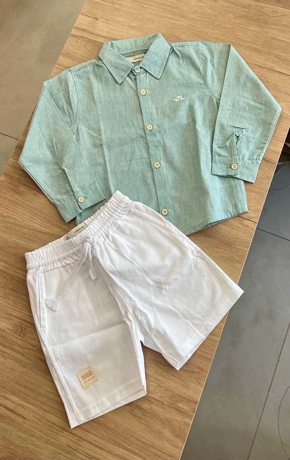 lbcor:VERDE/BRANCO:01a0a0ba-ee64-7560-b622-4cd13d92831a.jpg