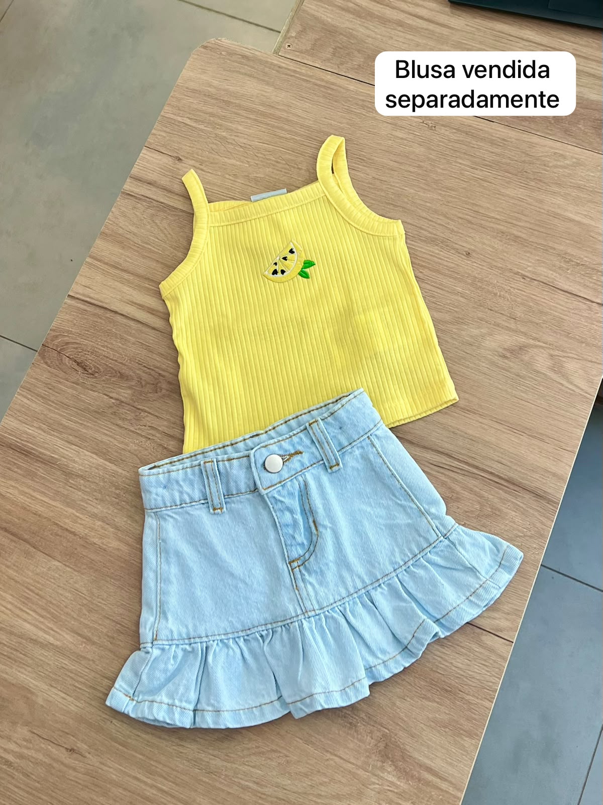 lbcor:JEANS CLARO:01a0acde-8e22-70c1-92f9-3c3655f0e09d.jpg