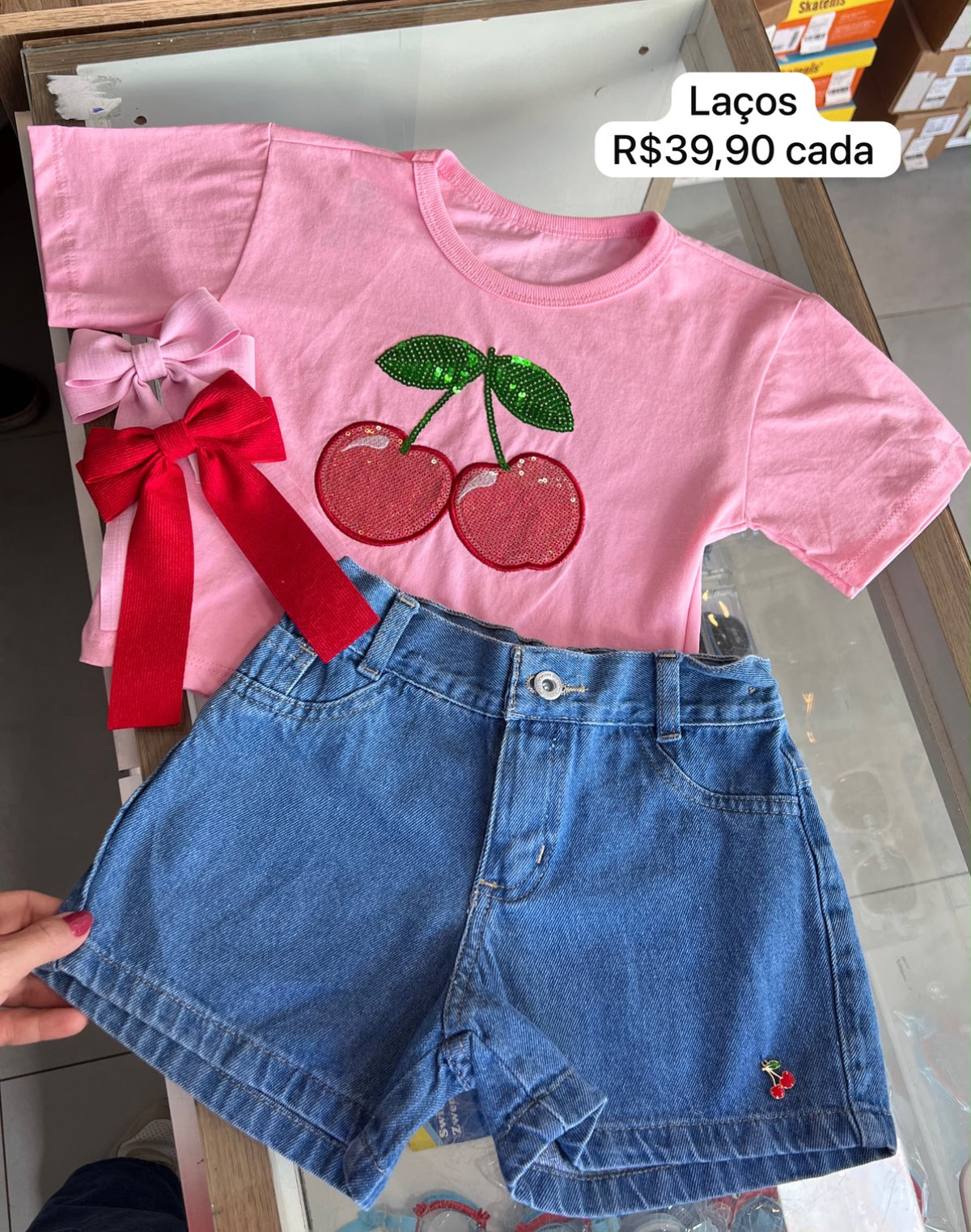 lbcor:ROSA/JEANS:01a0b9de-fe5a-7152-a198-88c840cc69db.jpg