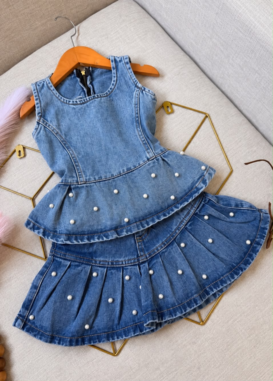 lbcor:JEANS:01a0d812-8456-7af0-8c4a-0513793cf7ff.jpg
