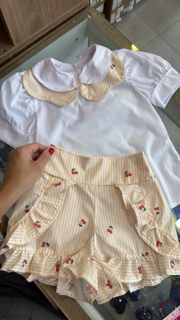CONJUNTO CAMISA MANGA CURTA GOLA DUPLA COM SHORT LISTRADO CEREJINHAS MENINA LUI BAMBINI