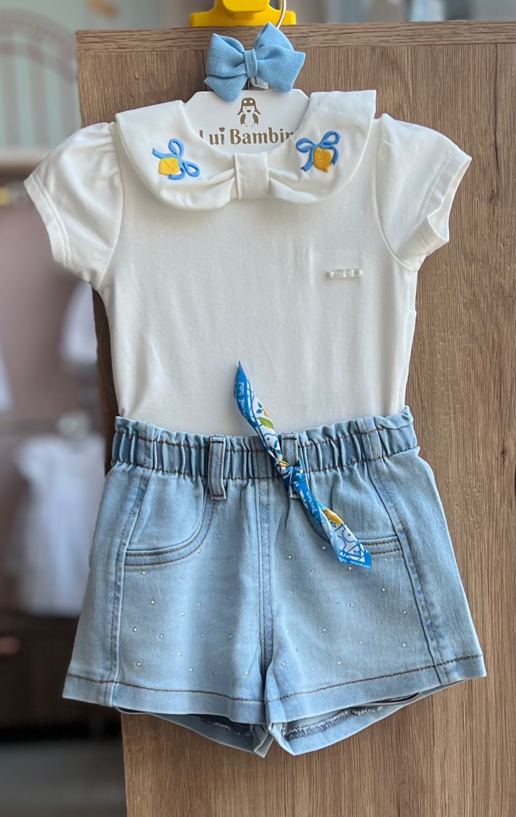 vitrinecor:OFF/JEANS:01a0fccf-1453-72d0-86f5-9f5d85c25c80.jpg