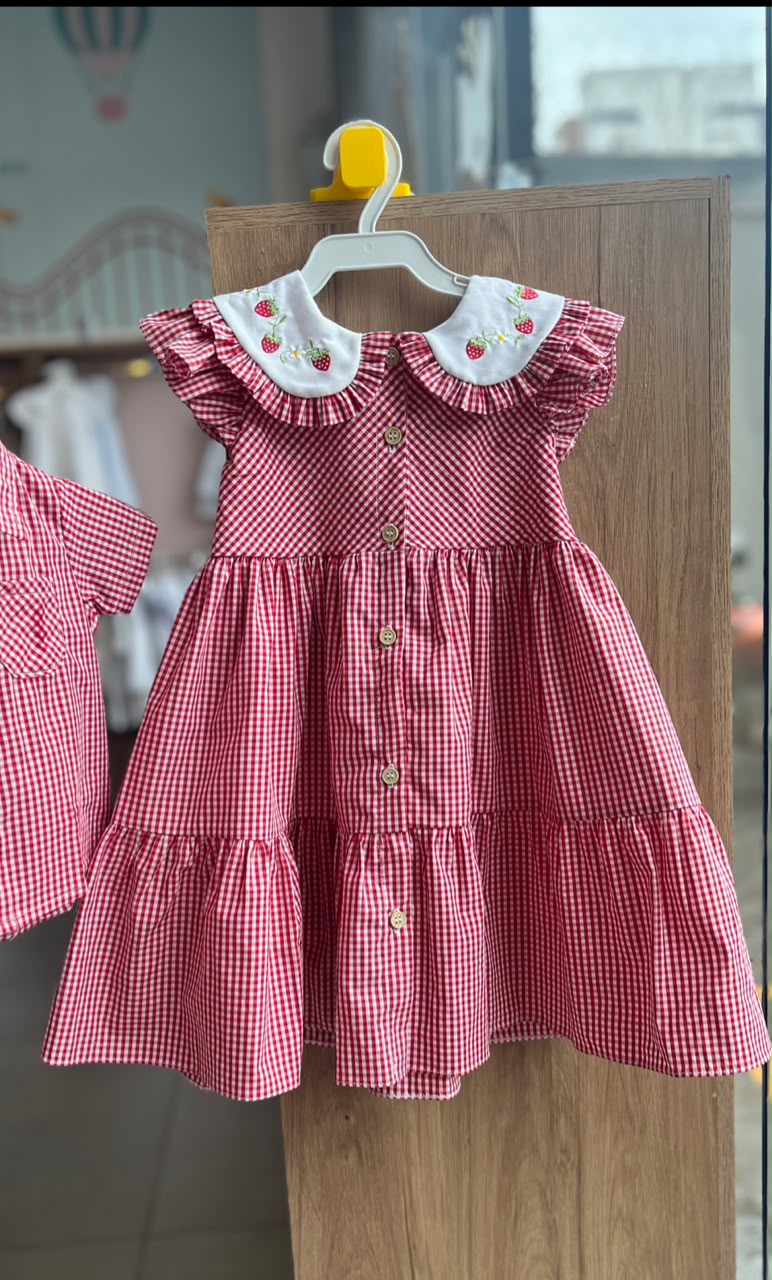vitrinecor:Vermelho:01a11722-a6c6-7570-8c35-f4ce1439bee2.jpg
