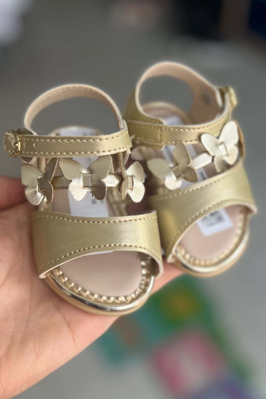 vitrinecor:DOURADO:01a11799-8308-7373-aaa9-e4eb3181a084.jpg