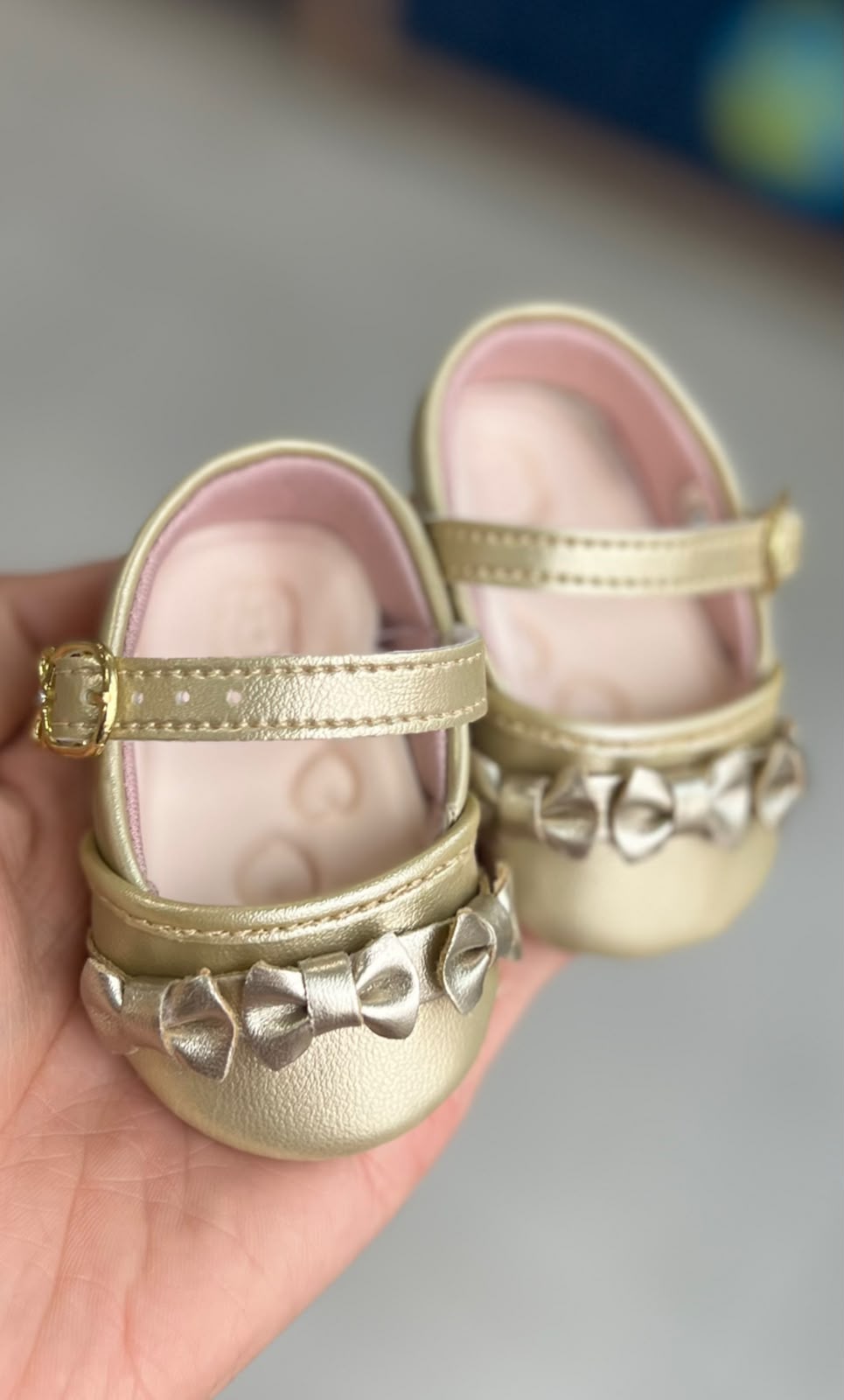 vitrinecor:DOURADO:01a117a9-d20f-7663-aac7-f27271cca723.jpg