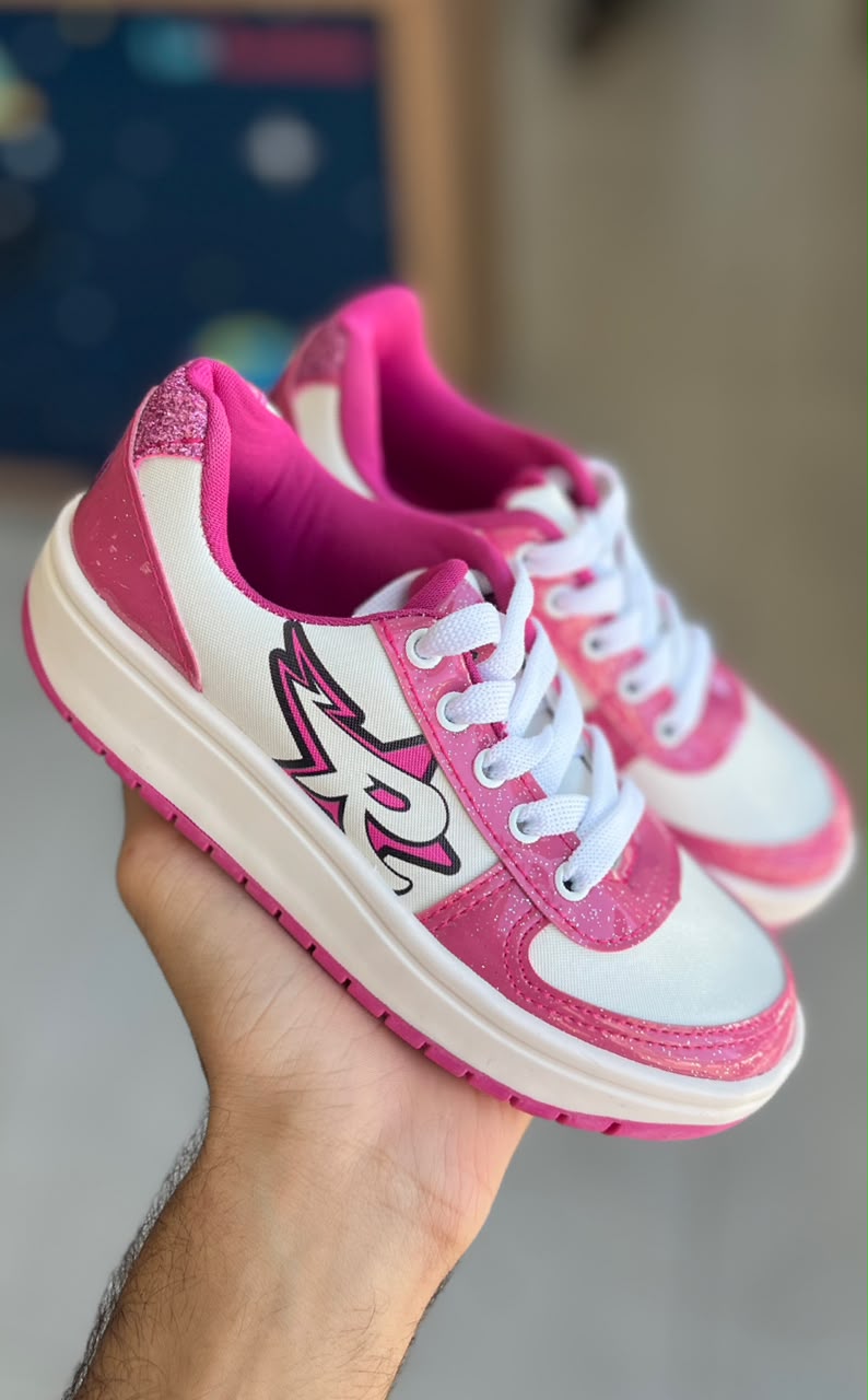 vitrinecor:BRANCO/PINK:01a120bd-589c-7c92-8a2c-8e01f7c455a5.jpg