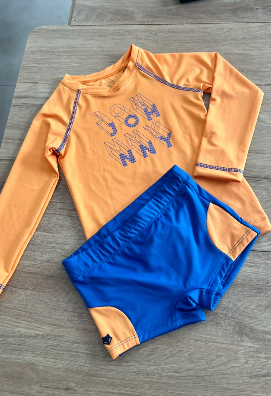 vitrinecor:LARANJA/AZUL:01a1413d-5d6d-79e3-bd69-f7e2b394dd9d.jpg