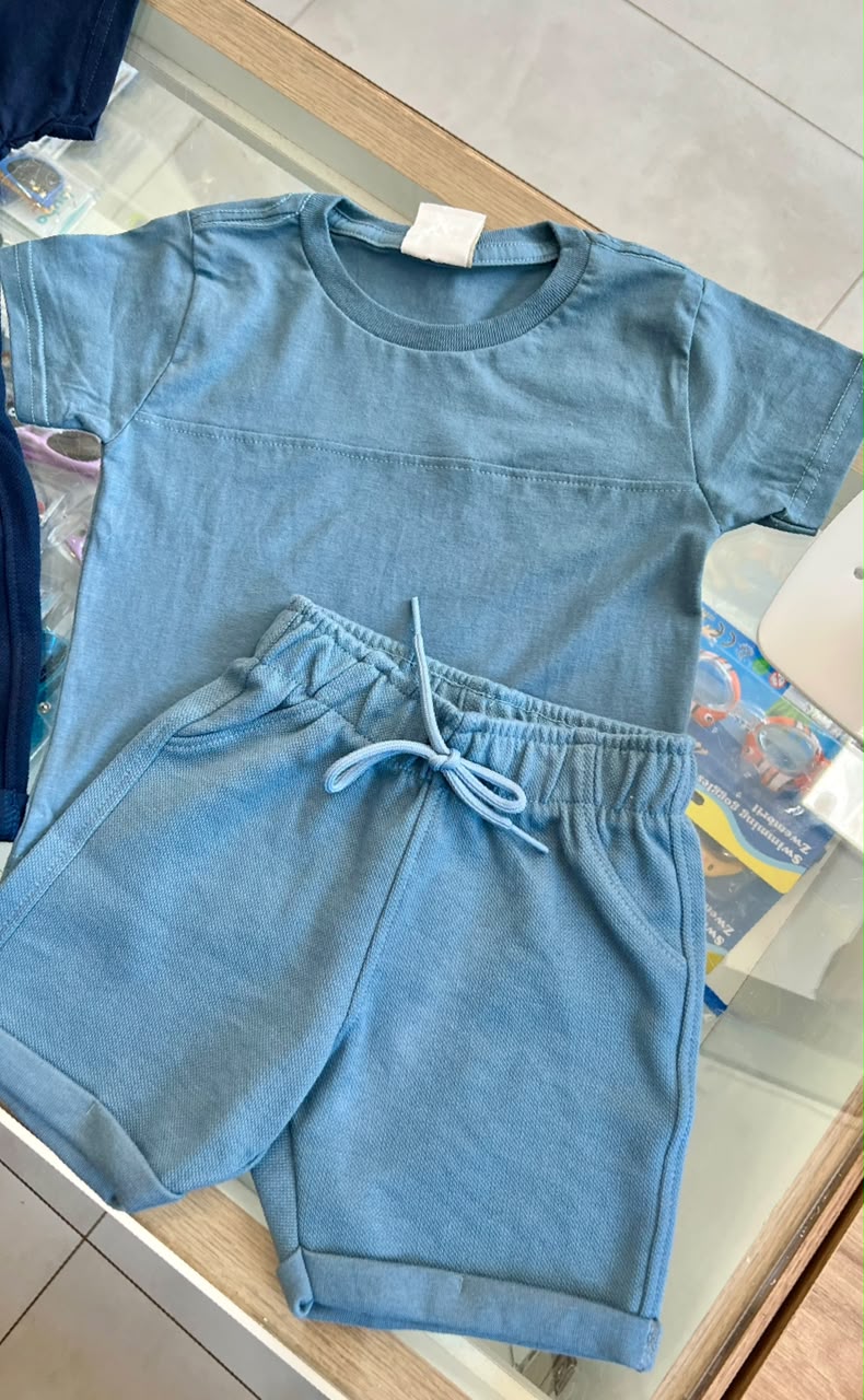 vitrinecor:AZUL:01a155c7-d717-74e2-9167-2d60074cba2c.jpg