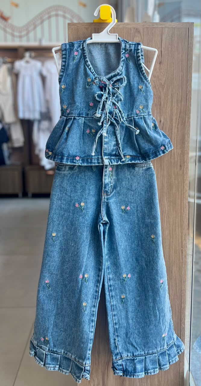 vitrinecor:JEANS:01a155dd-6b23-7930-b140-99eb01e19261.jpg