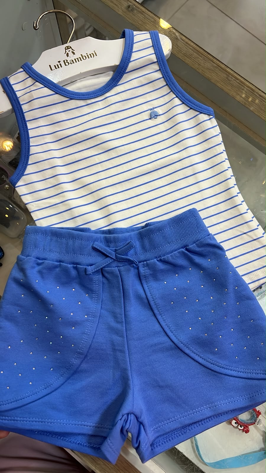 vitrinecor:OFF/AZUL:01a183bb-dc80-7423-a52b-43ce04080412.jpg