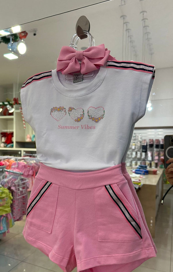 CONJUNTO BLUSA MANGA CURTA CORAÇÃO STRASS SUMMER VIBES E SHORT MENINA HAVE FUN