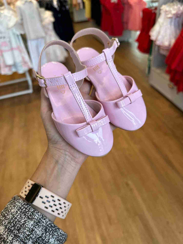 SANDALIA INFANTIL COM SOLA EXTERIOR LAÇO E FECHO MENINA SUA CIA
