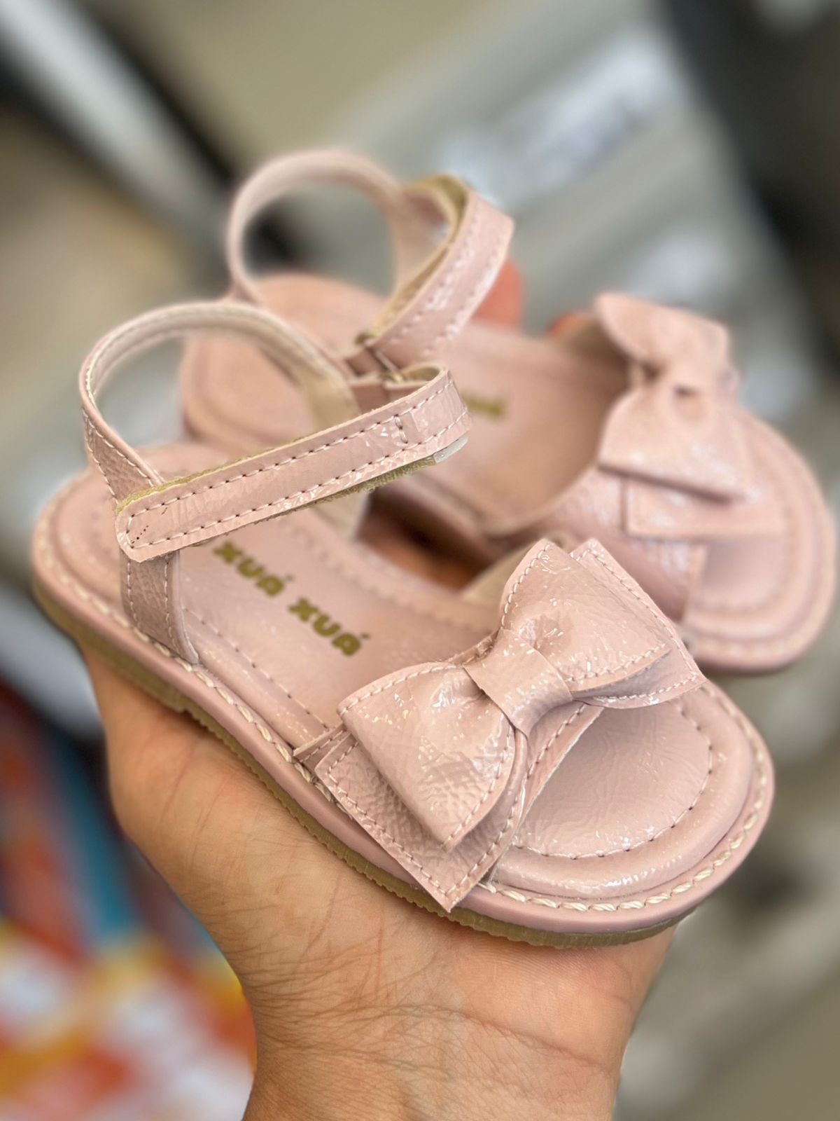 SANDÁLIA FECHO VELCRO LAÇO ALÇAS MENINA XUÁ XUÁ - ROSA CLARO