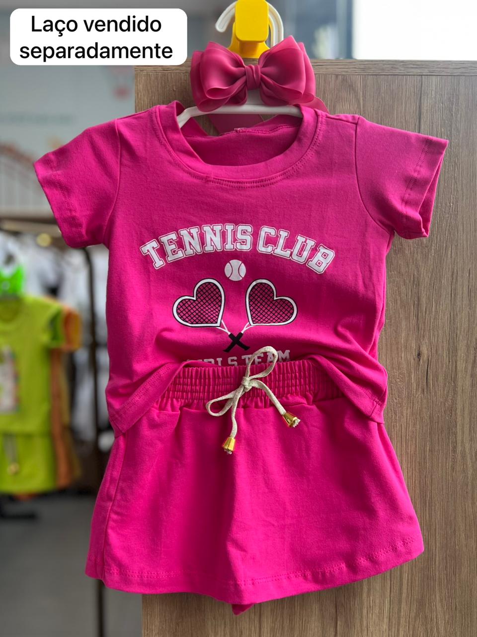 CONJUNTO BLUSA MANGA CURTA TENNIS CLUB E SHORT SAIA CORDÃO GLITTER MENINA LUI BAMBINI - PINK