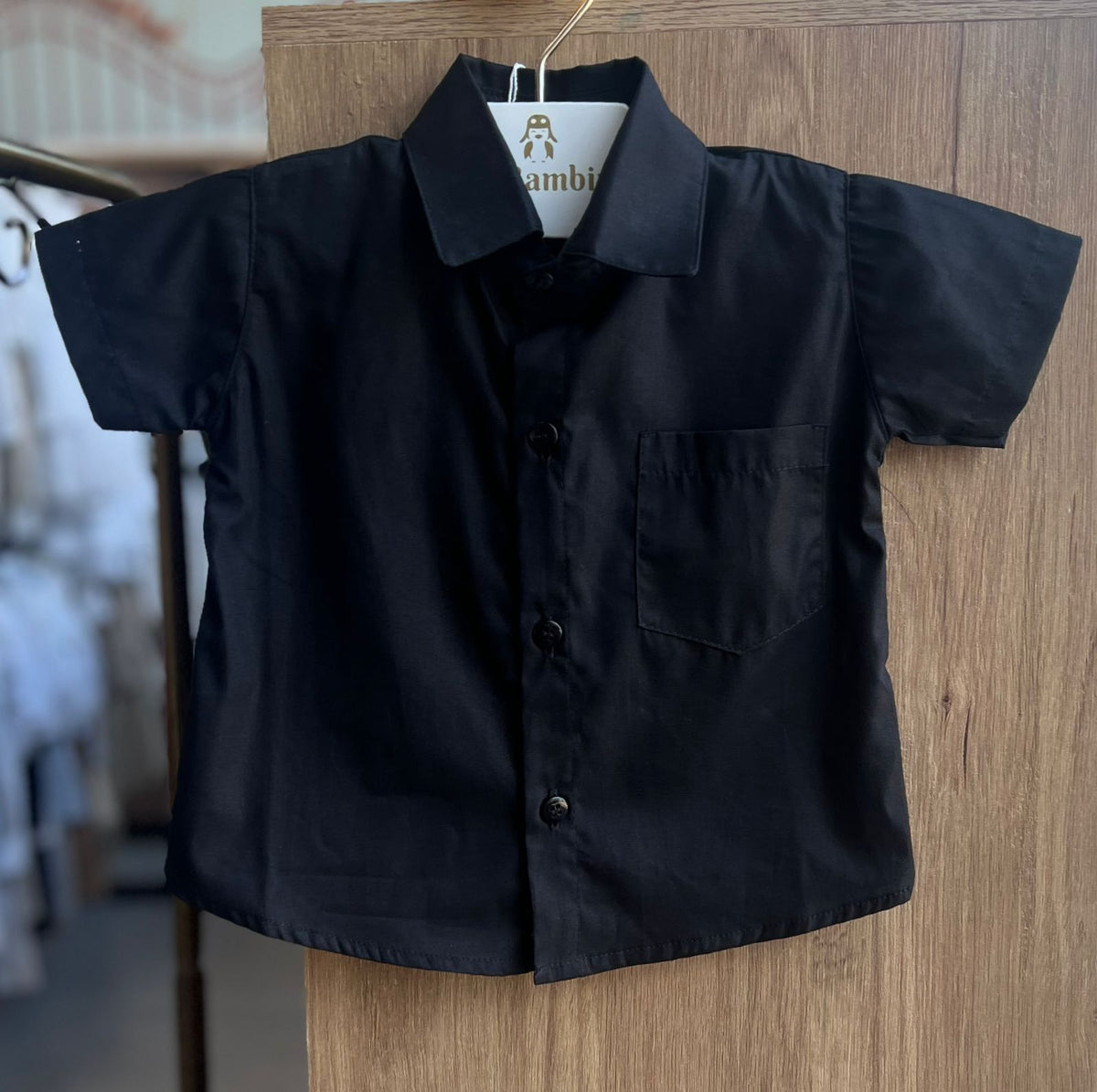 CAMISA MANGA CURTA BOLSO BÁSICA LISA MENINO LUI BAMBINI - PRETO
