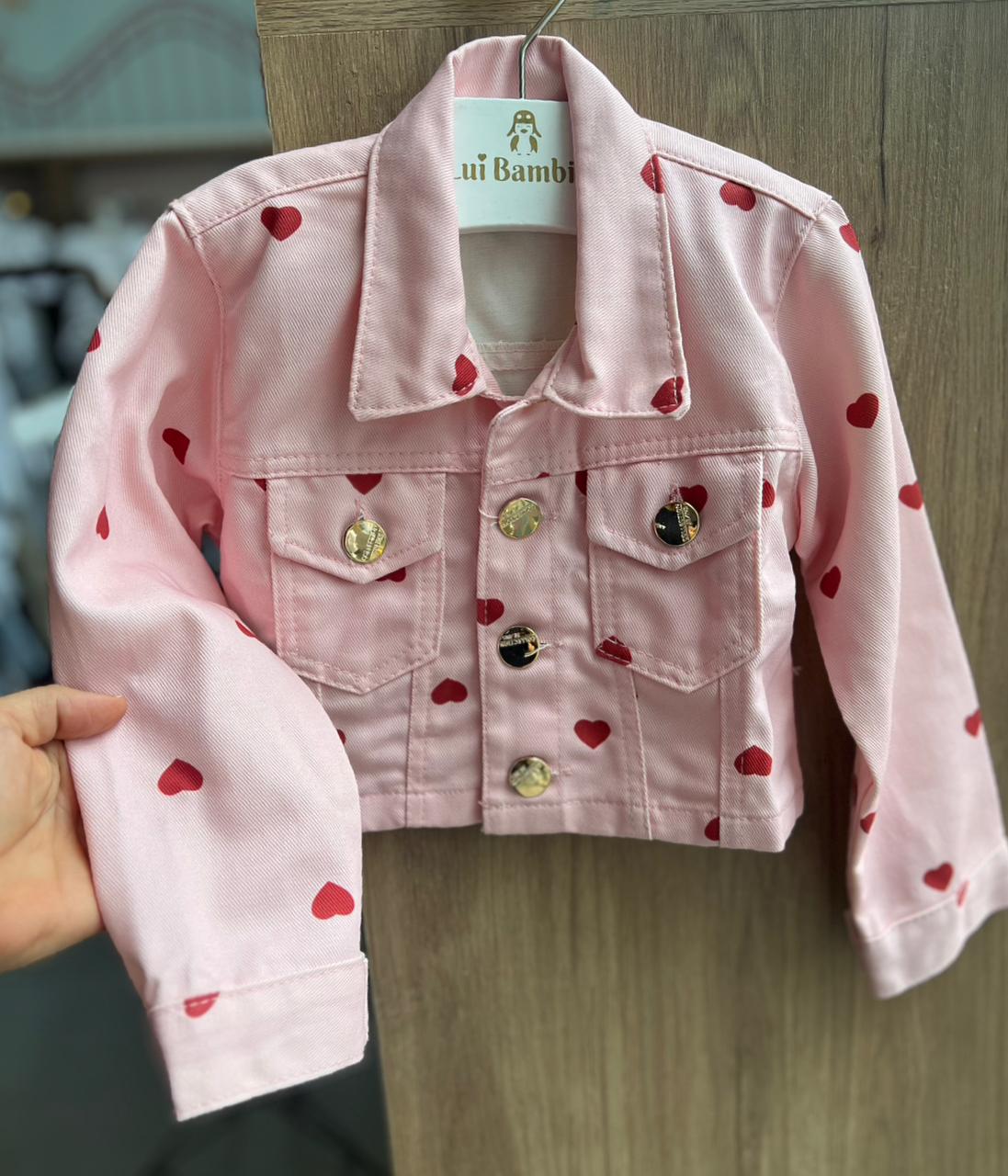 JAQUETA MANGA LONGA CORAÇÕES BOLSO BOTÃO MENINA LUI BAMBINI - ROSA