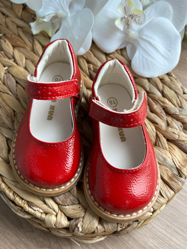 SAPATO SAPATILHA ALÇA VELCRO VERNIZ LISO BÁSICO COSTURA EXTERNA MENINA XUA XUA
