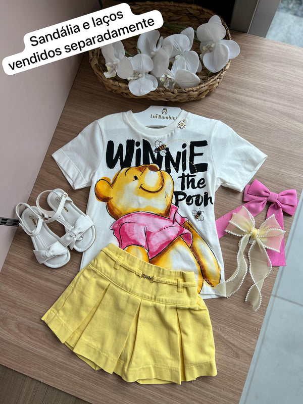 CONJUNTO BLUSA MANGA CURTA WINNIE URSINHO POOH DISNEY E SAIA SHORT MENINA ANIME