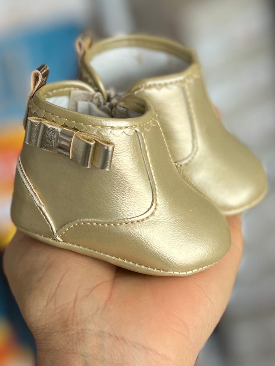 BOTA ZÍPER LAÇO LATERAL FOSCO BABADO MENINA PIMPOLHO - DOURADO