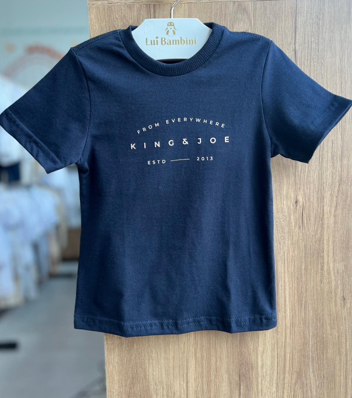 CAMISETA MANGA CURTA FROM EVERYWHERE MENINO KING&JOE - MARINHO