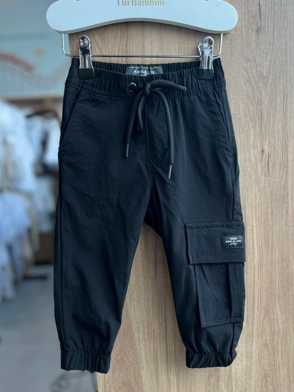 CALÇA JOGGER CADARÇO FLEX RIPSTOP BOLSOS MENINO KING&JOE - PRETO