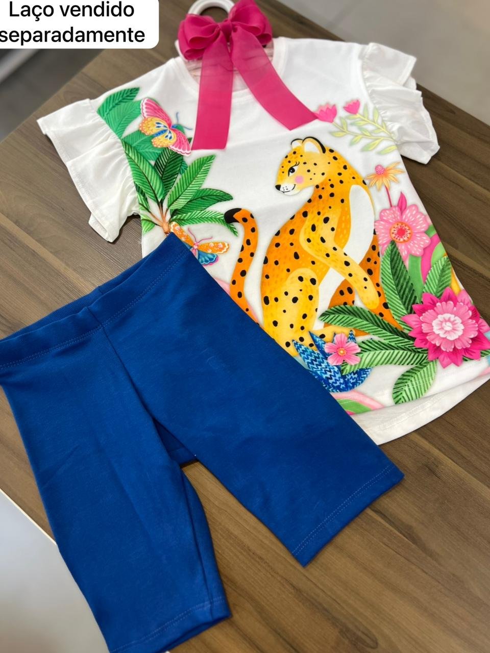 CONJUNTO BLUSA MANGA CURTA LEOPARDO BORBOLETAS E SHORT CICLISTA MENINA KUKIÊ - OFF/AZUL ESCURO