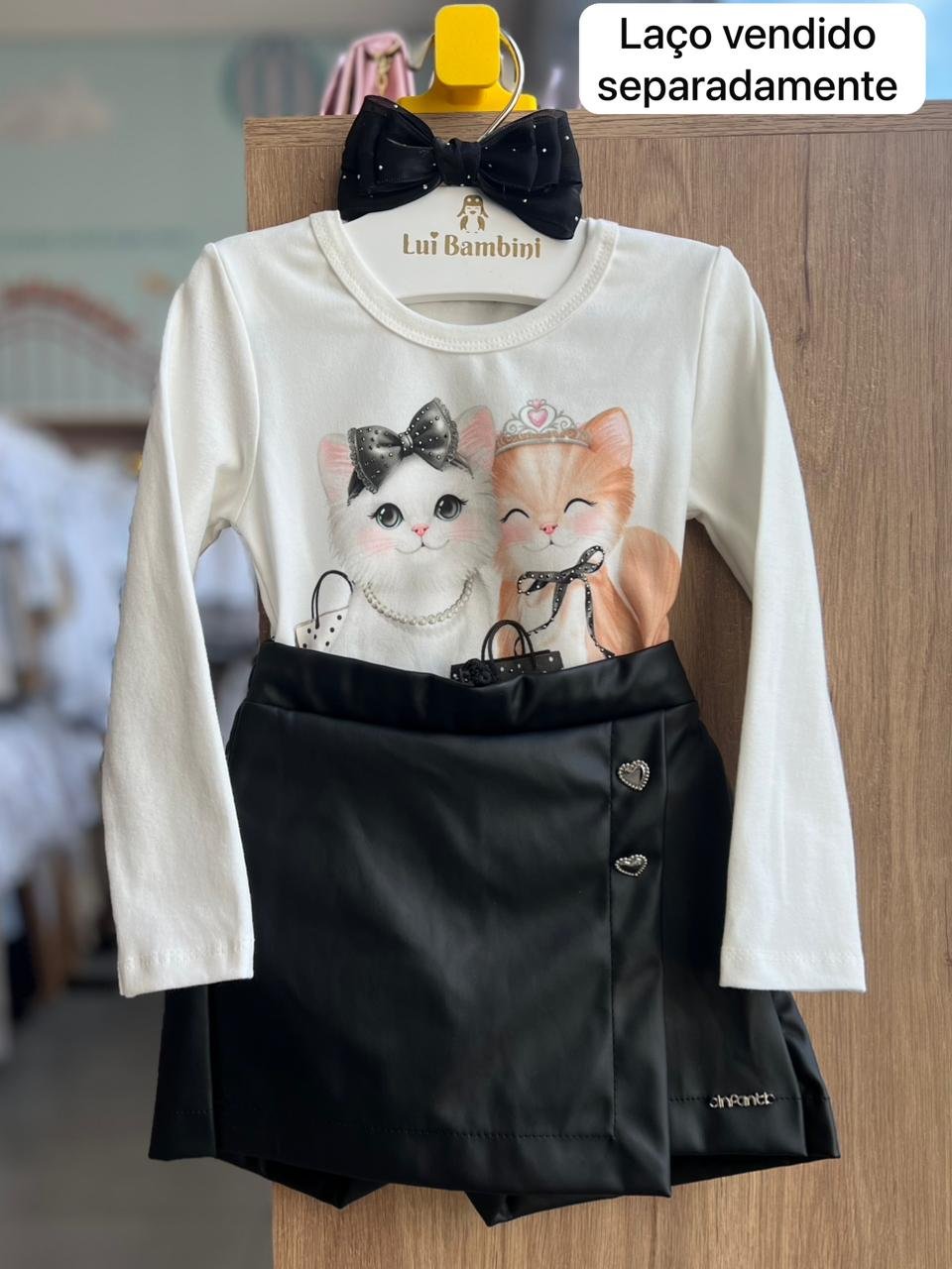 CONJUNTO BLUSA MANGA LONGA GATINHO STRASS E SHORT SAIA COURINO MENINA INFANTI - OFF/PRETO