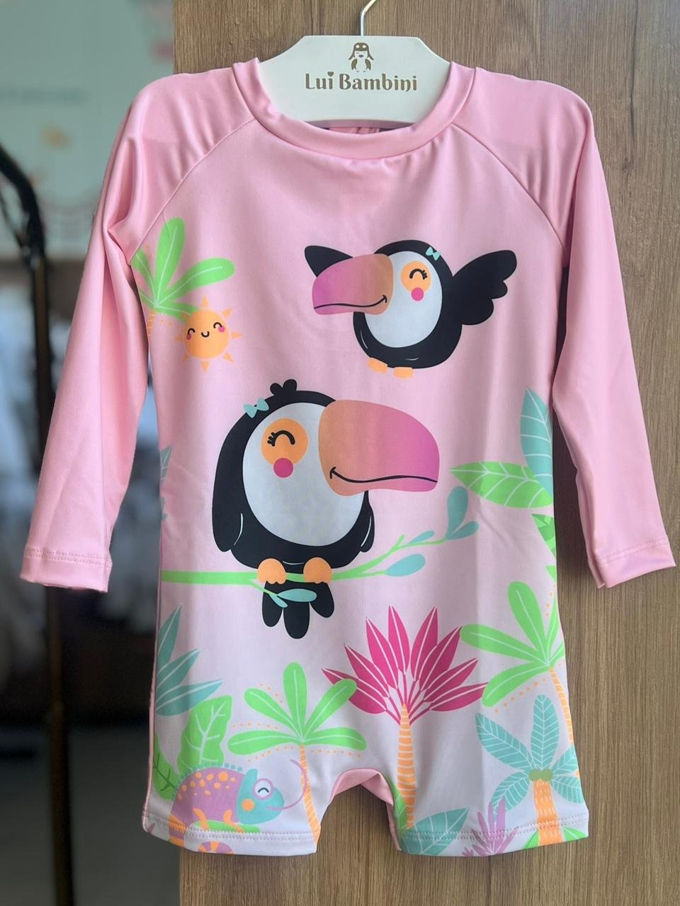 MACACÃO MANGA LONGA ZÍPER TUCANOS PROTEÇÃO UV50+ MENINA FAKINI - ROSA CLARO