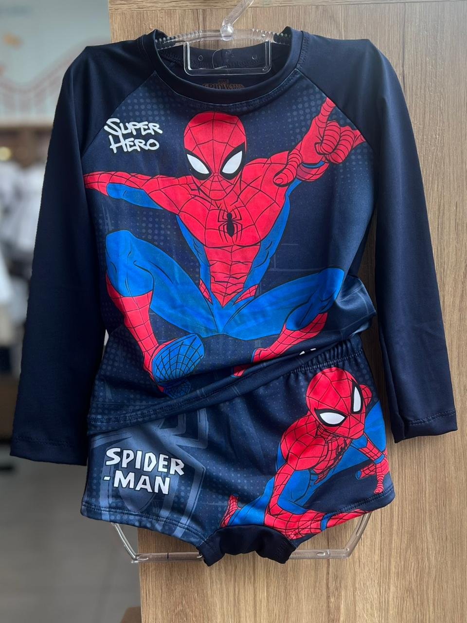 CONJUNTO CAMISETA MANGA LONGA HOMEM ARANHA SPIDER MAN HEROI E SUNGA BOXER PROTEÇÃO UV50+ MENINO FAKINI - MARINHO