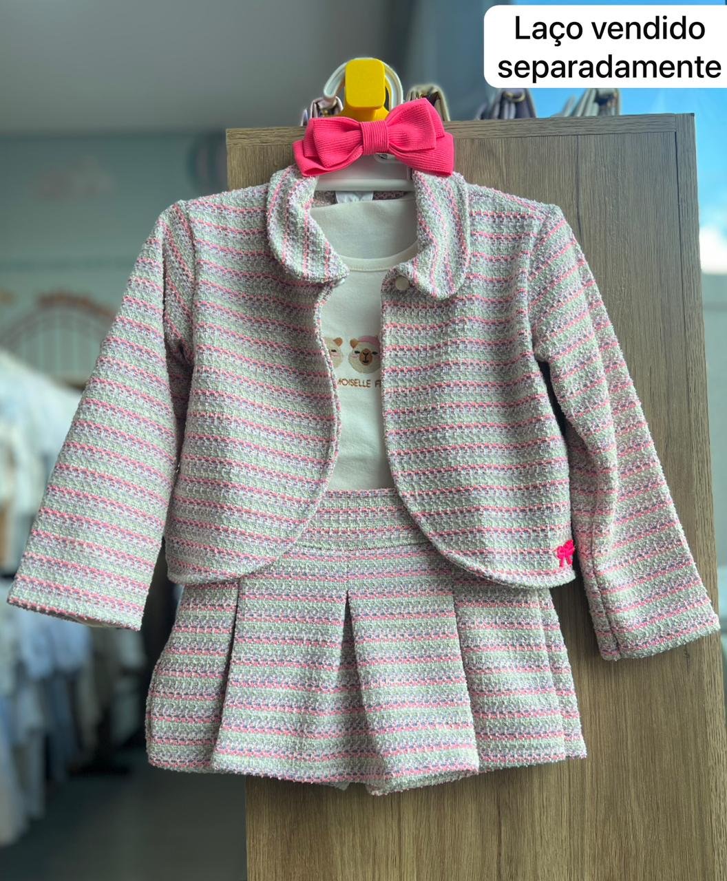 CONJUNTO BLUSA MANGA LONGA CAPIVARA BORDADA CASACO LISTRAS E SHORT SAIA TWEED MENINA FAKINI - OFF/ROSA