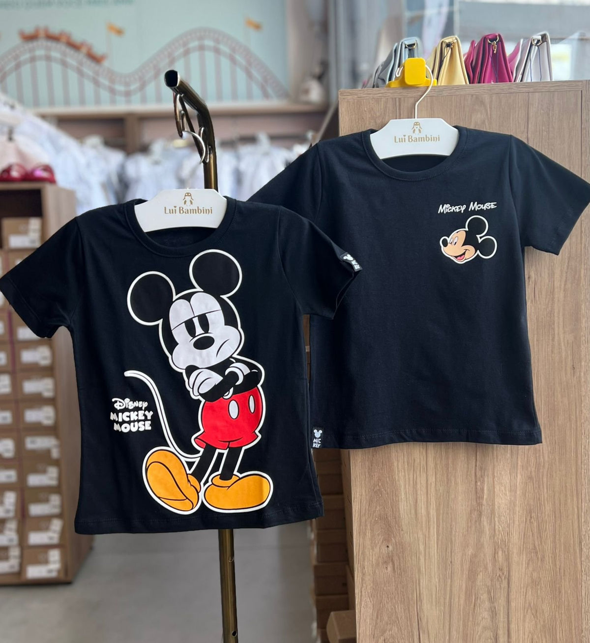 CAMISETA MANGA CURTA MICKEY MOUSE MINIMALISTA MENINO FAKINI - PRETO