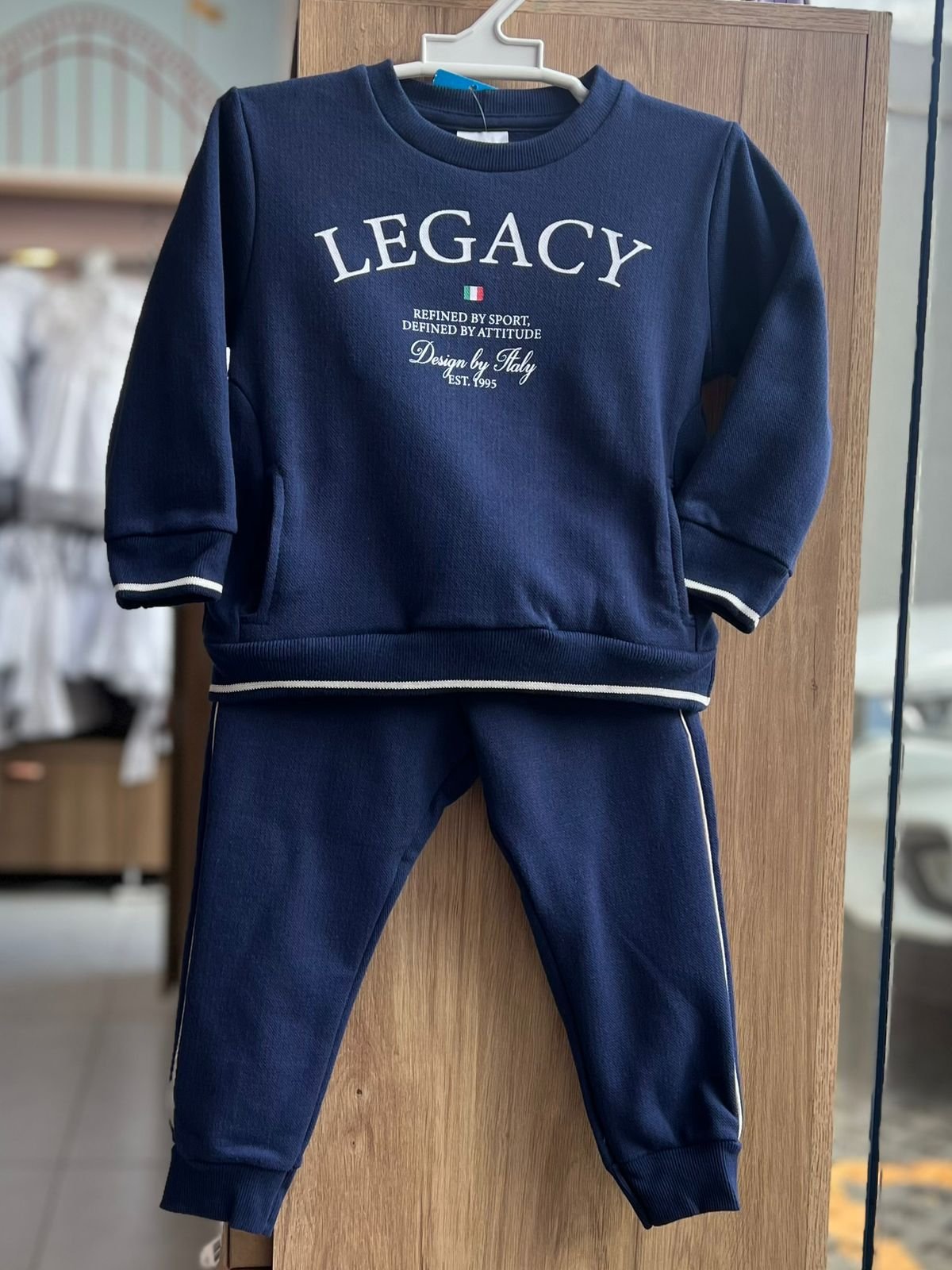 CONJUNTO BLUSÃO MANGA LONGA LEGACY BOLSO E CALÇA MENINO FAKINI - MARINHO